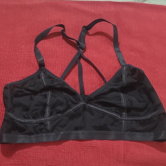 Torrid Black Strappy Lace Bra - Picture 7 of 8